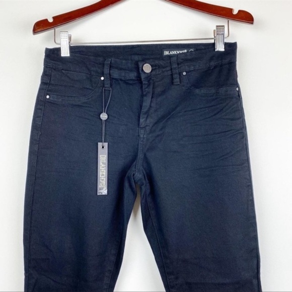 BlankNYC frayed jeans - Picture 10 of 15